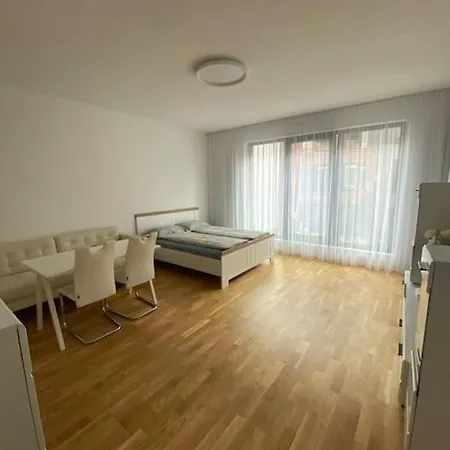 Apartament Quiet Near Centre *